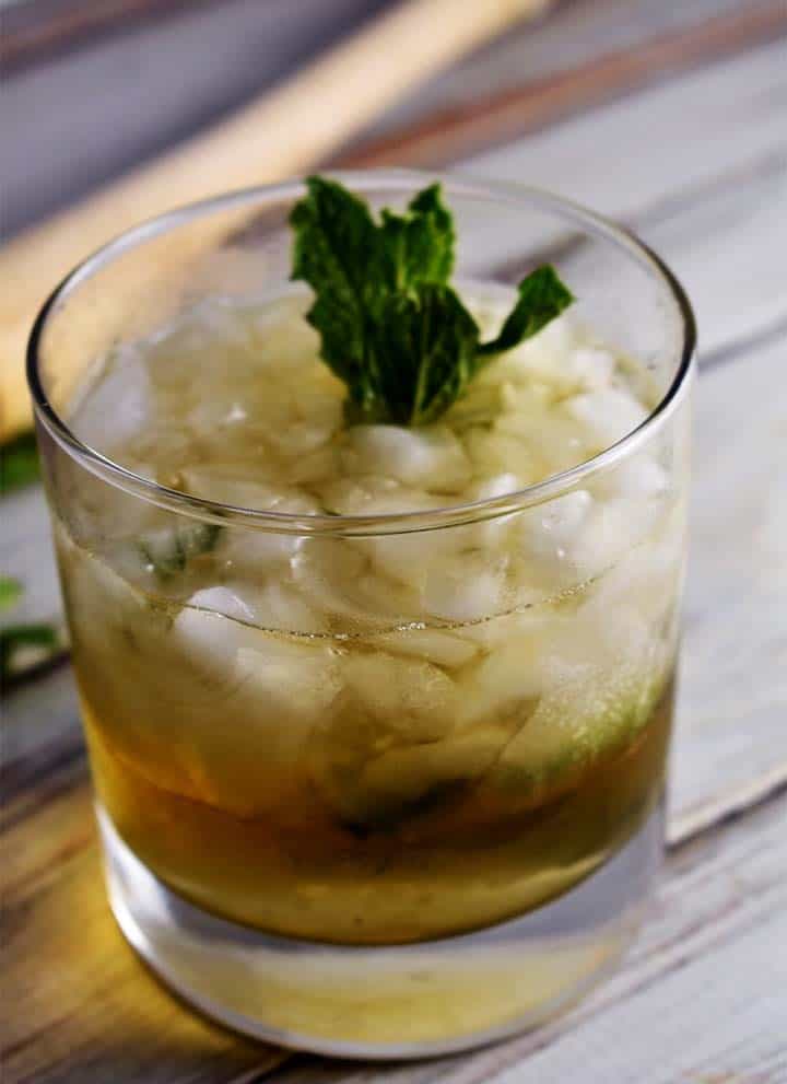 Mint Julep drink