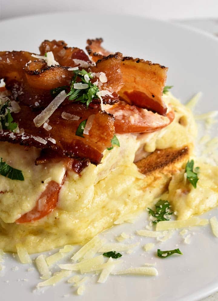 Kentucky Hot brown sandwich