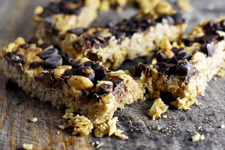 Homemade granola bars with chocolate chips