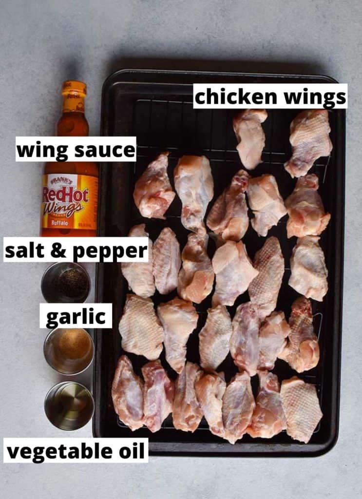 recipe ingredients chicken wings, salt and pepper, garlic and vegetable oil